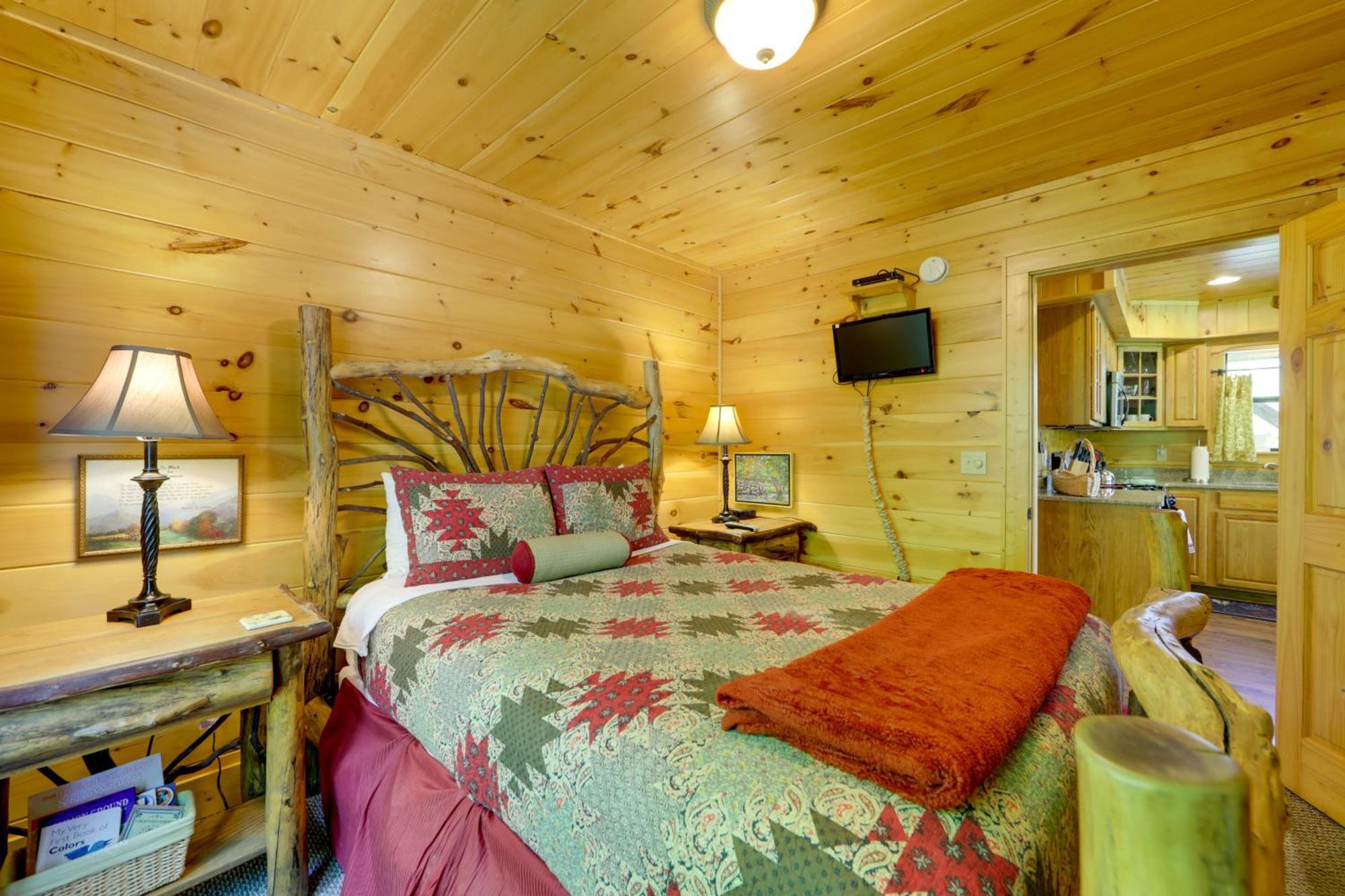 Bryson City Cabin With Hot Tub And Mountain Views! 外观 照片